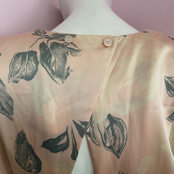 Vintage Silk DRESS Backless Dolman Sleeve SZ 4 Train Structured Shoulders Pink - Picture 9 of 13